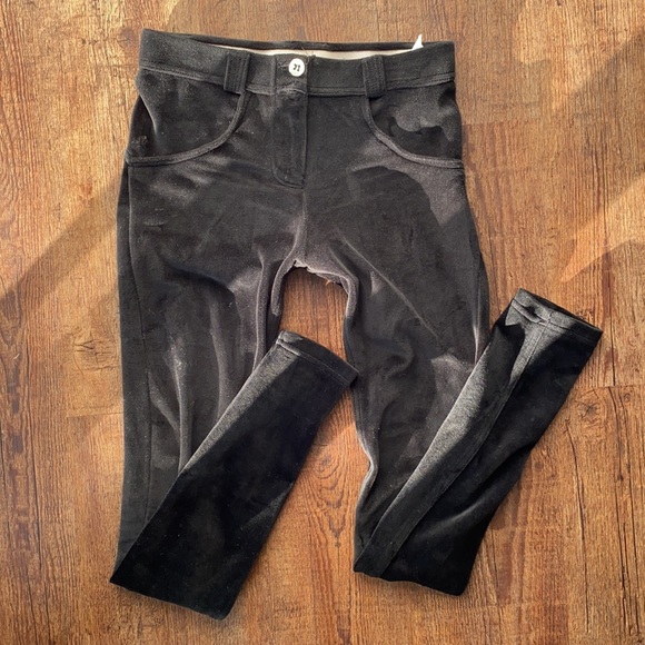 FREDDY XS velvet leggings GUC - Picture 3 of 3